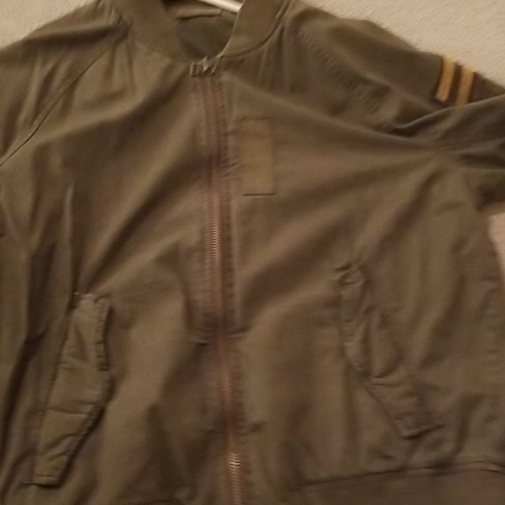Jacket - Picture 4 of 8